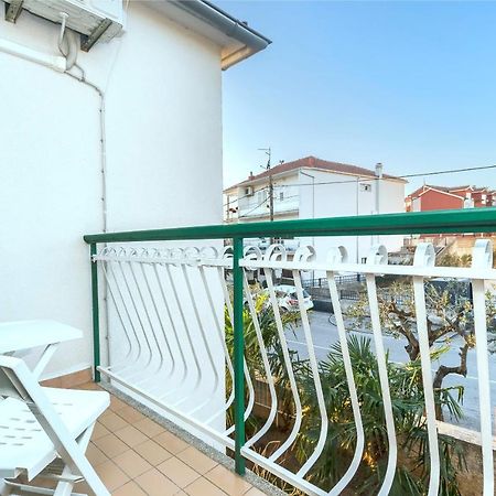 Rooms Dejana Vodice Buitenkant foto
